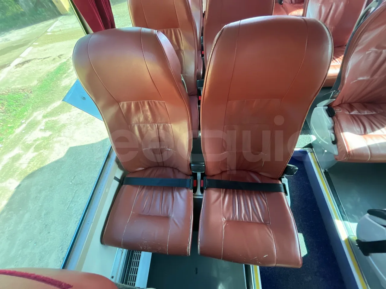 King Long XMQ6996 XMQ6996 / Euro 5 - 215 Kw - 9.895 Mt - central seat safety belt
