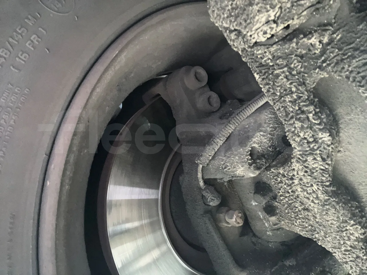 King Long XMQ6996 XMQ6996 / Euro 5 - 215 Kw - 9.895 Mt - front discs left