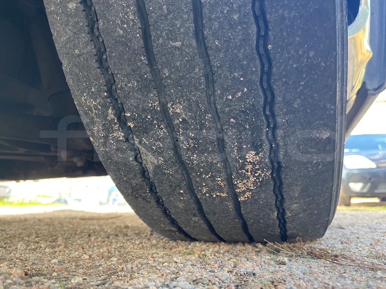 King Long XMQ6996 XMQ6996 / Euro 5 - 215 Kw - 9.895 Mt - tread condition front tires right