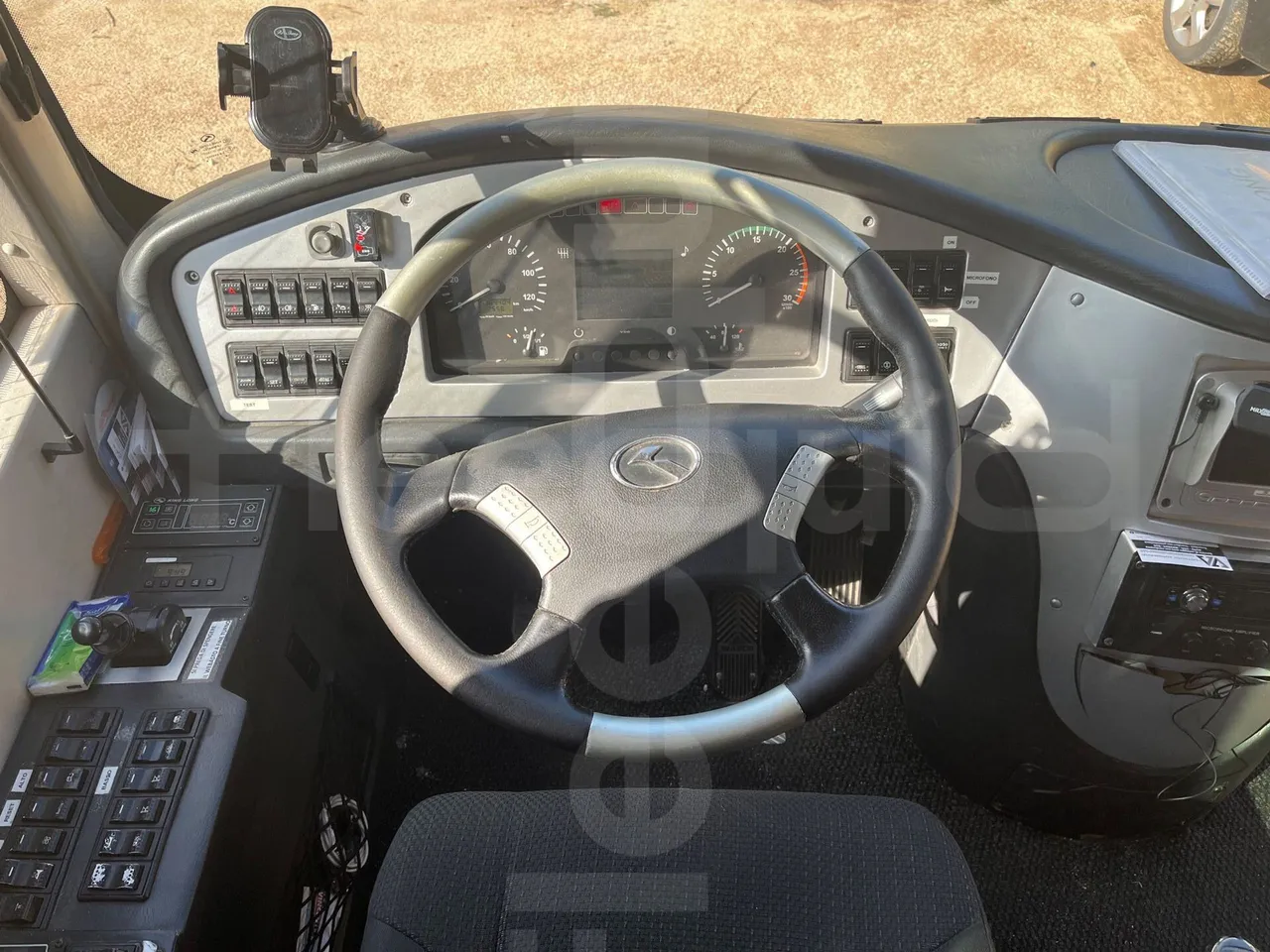 King Long XMQ6996 XMQ6996 / Euro 5 - 215 Kw - 9.895 Mt - steering wheel photo
