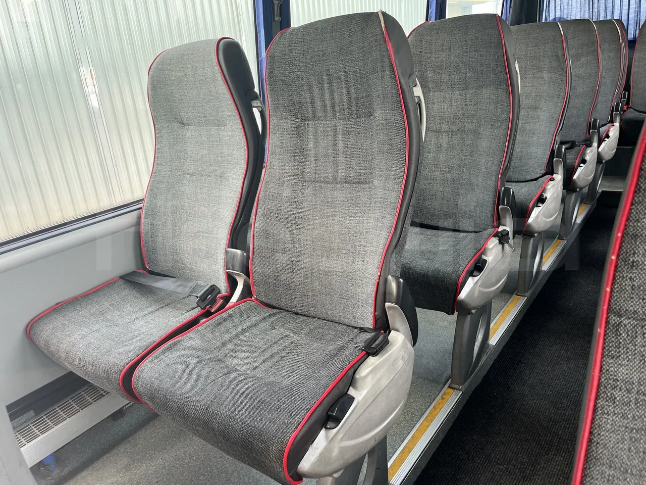 Man Dexon - Seats