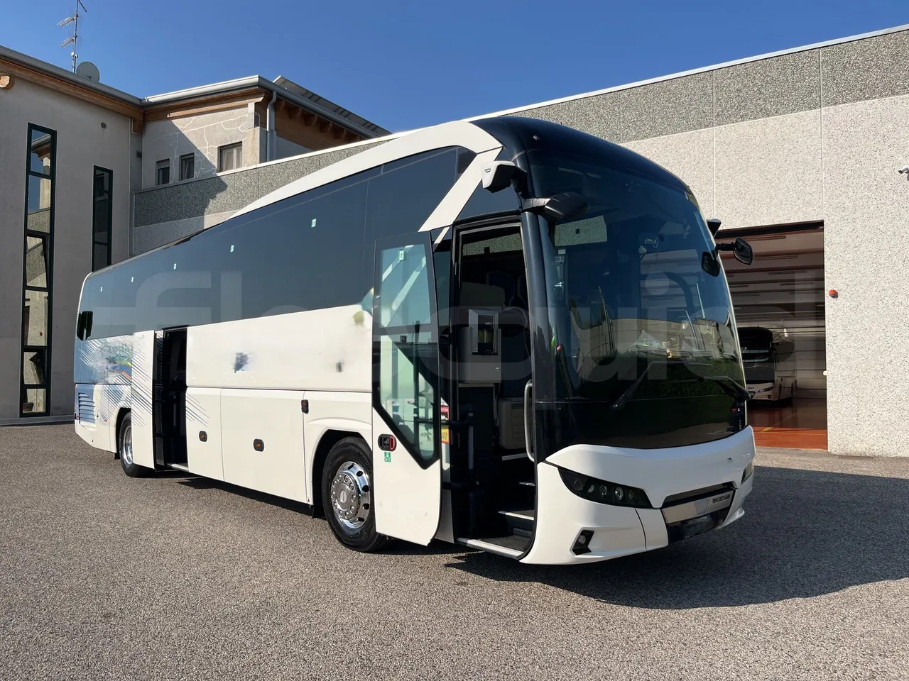 Neoplan Tourliner - 3/4 Front Right Side Doors Open