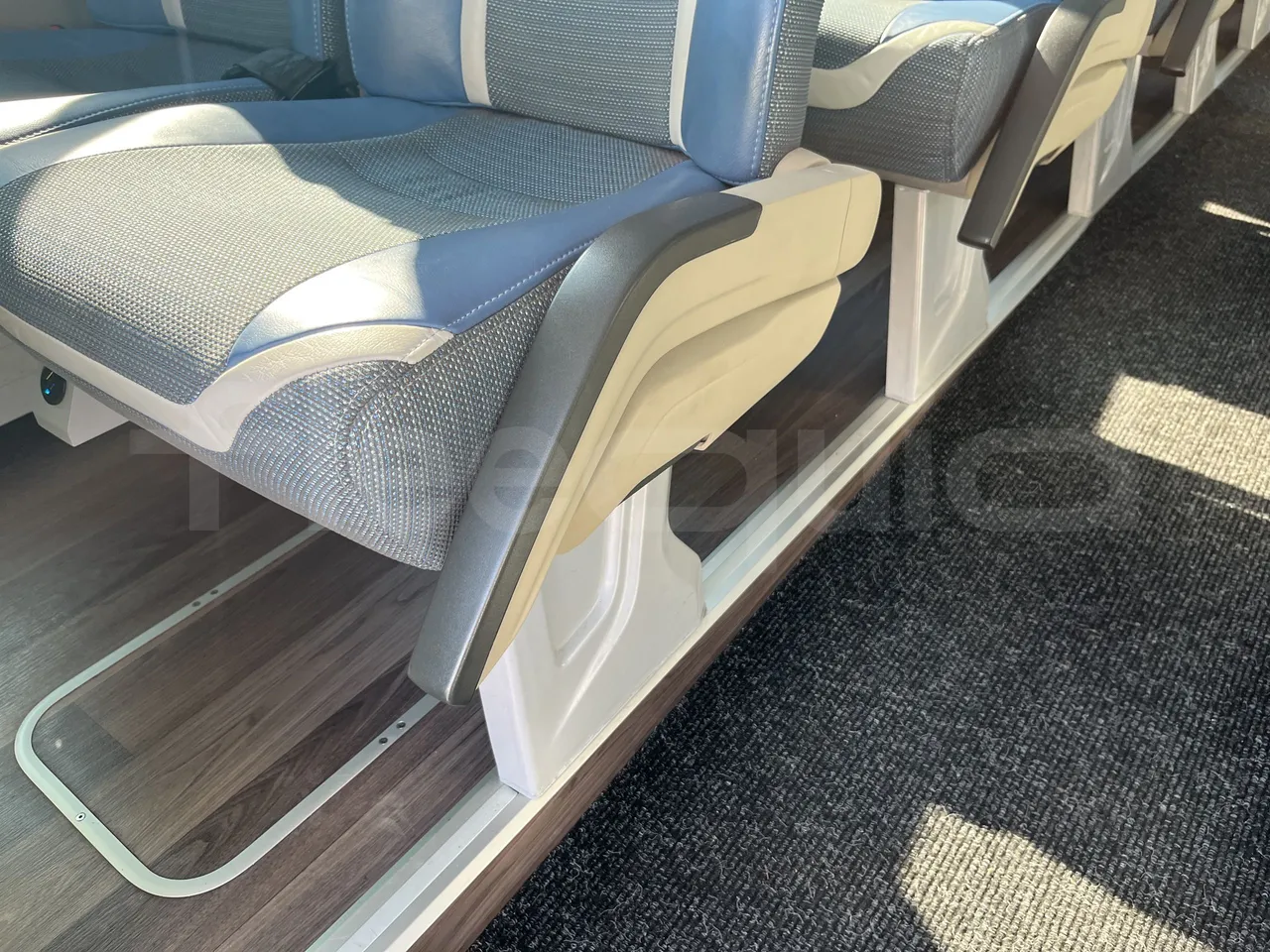 Neoplan Tourliner - Armrest