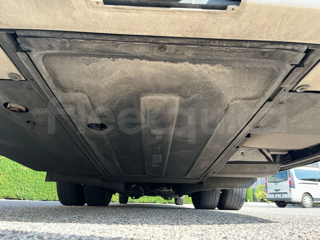 Neoplan Tourliner - Engine Without Protection