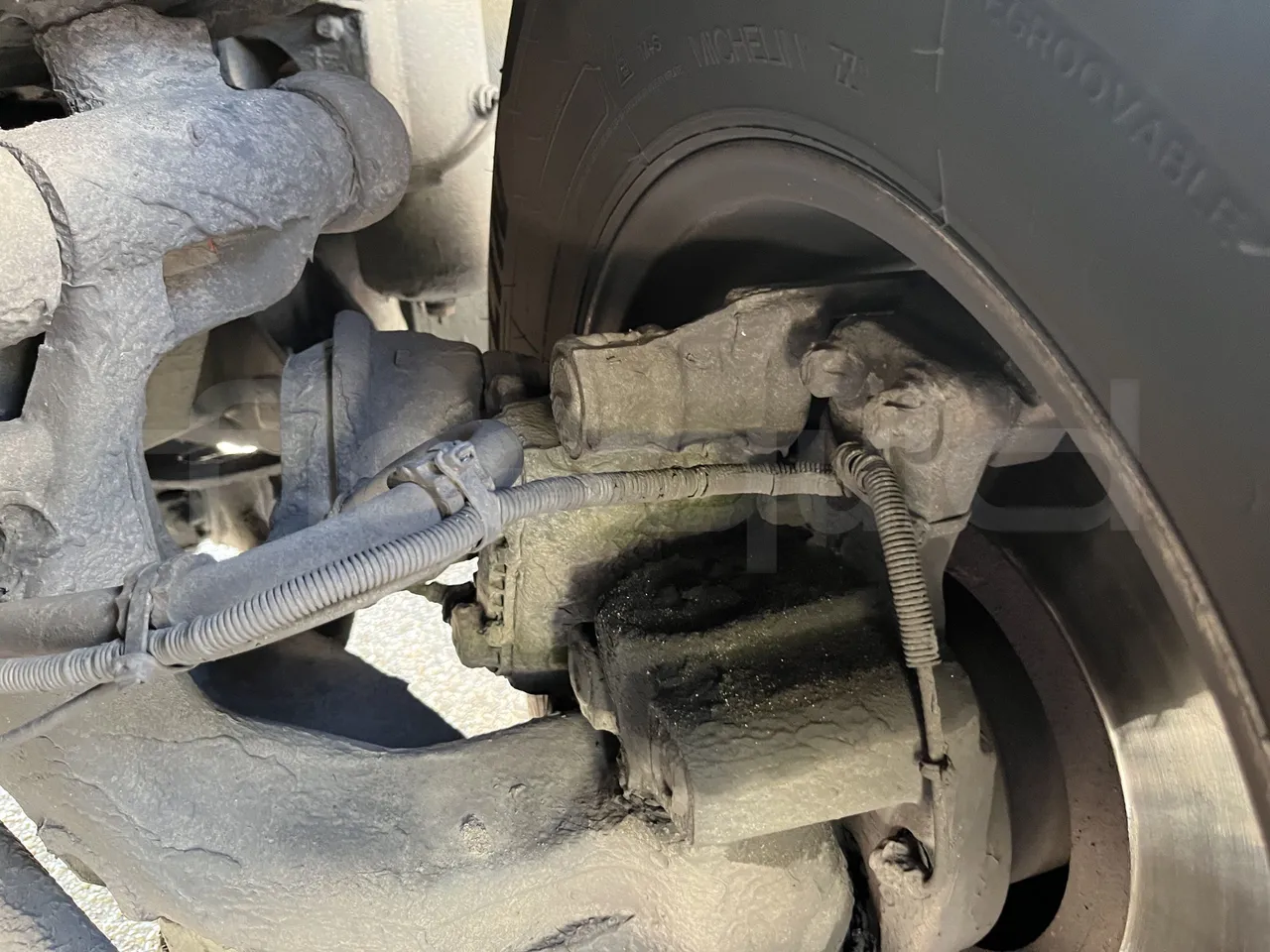 Neoplan Tourliner - First Axle Brake Calipers Left Side