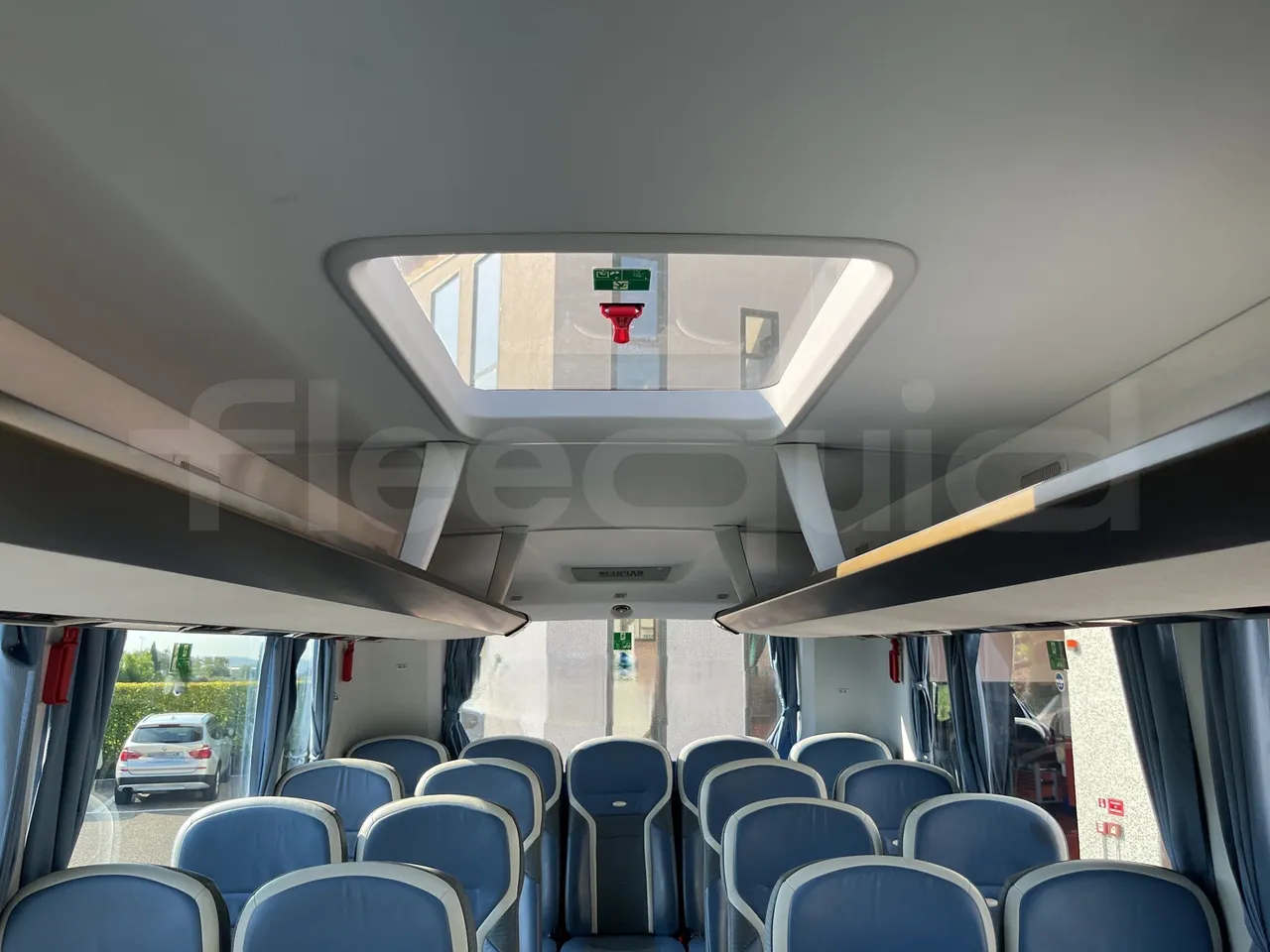 Neoplan Tourliner - Roof Hatch 2