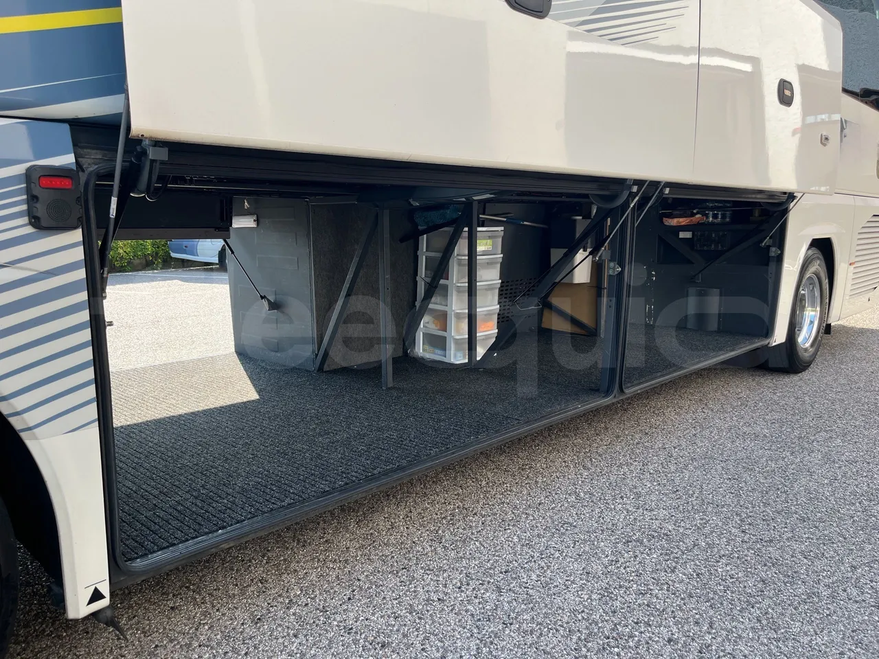 Neoplan Tourliner - Luggage