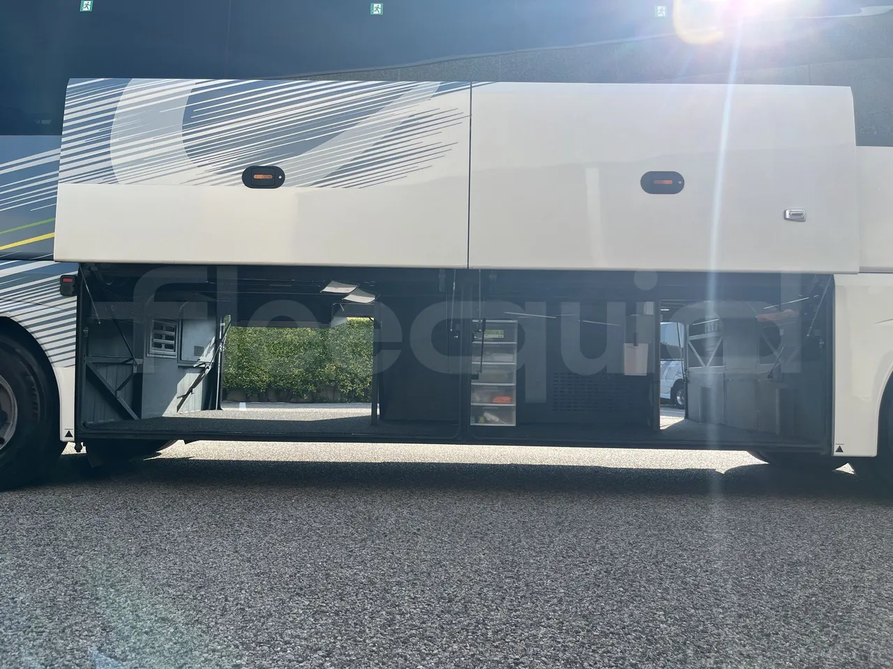 Neoplan Tourliner - Luggage Rack Left Side