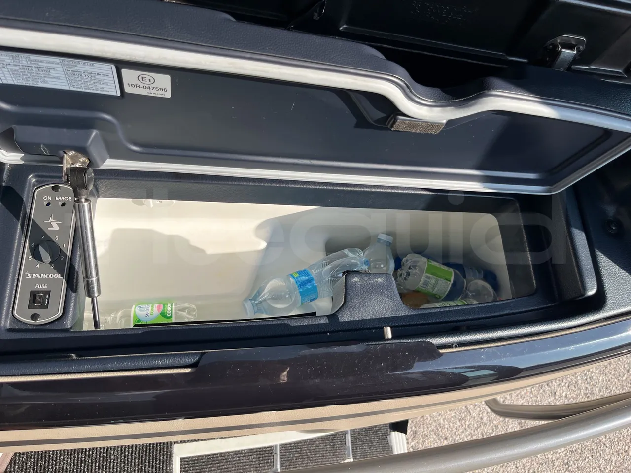 Neoplan Tourliner - Refrigerator