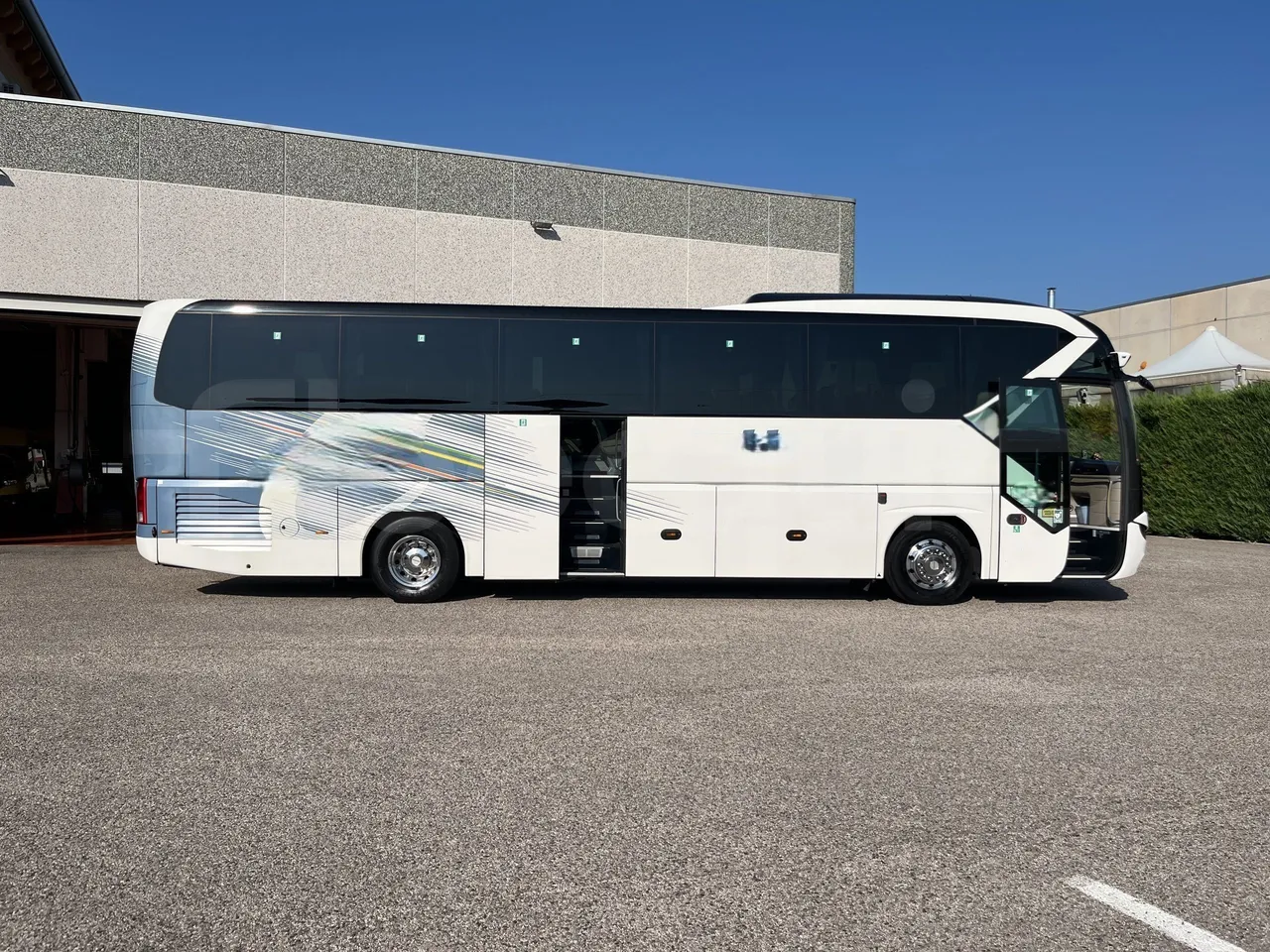 Neoplan Tourliner - Right Side Doors Open