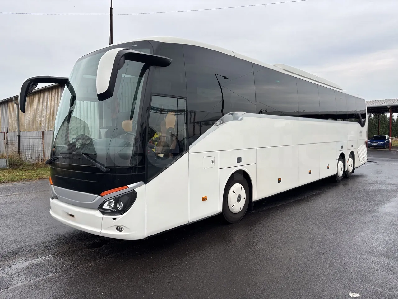 Setra S517 - 3/4 Front Left Side