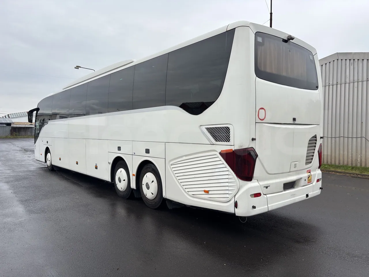 Setra S517 - 3/4 Rear Left Side