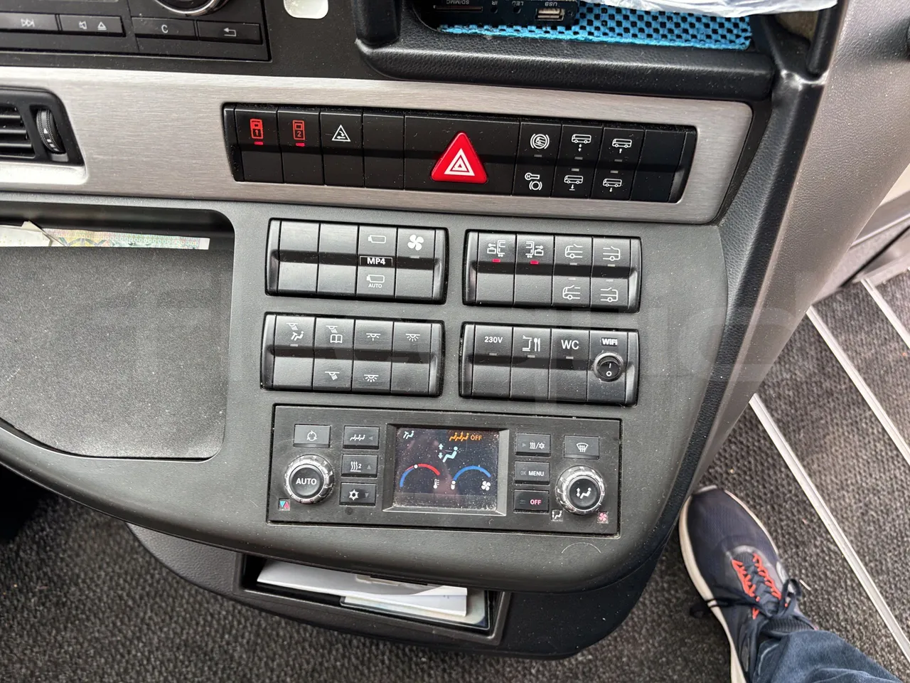 Setra S517 - Onboard Device 1