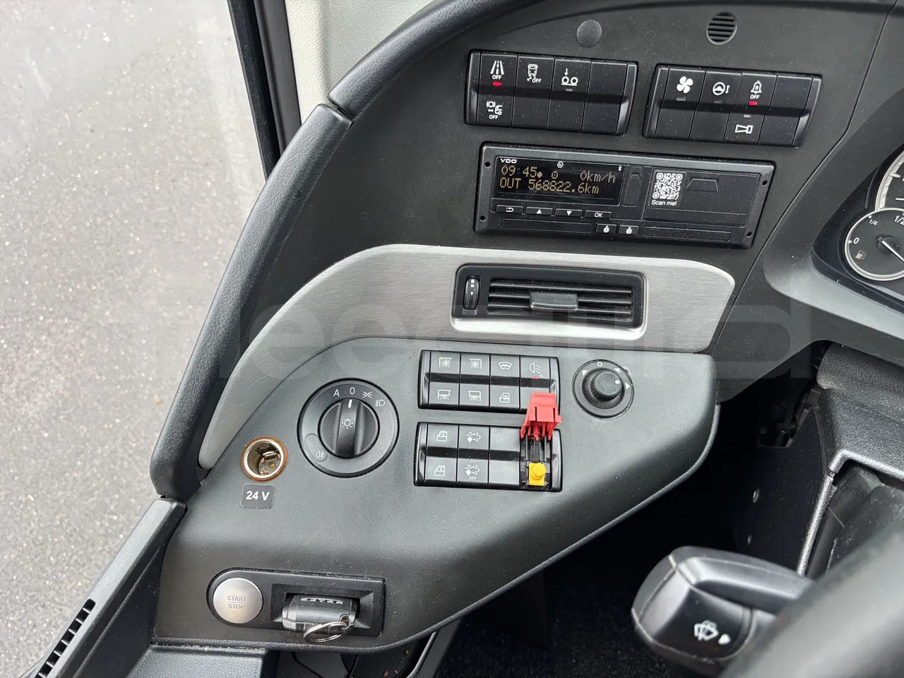 Setra S517 - Onboard Device 2
