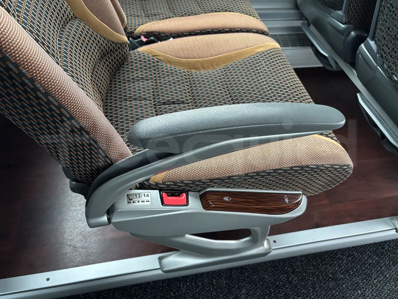 Setra S517 - Armrest