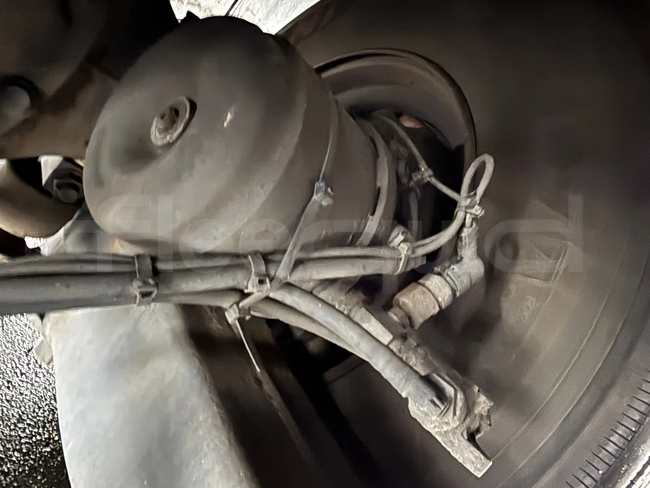 Setra S517 - Second Axle Caliper Brakes Right Side