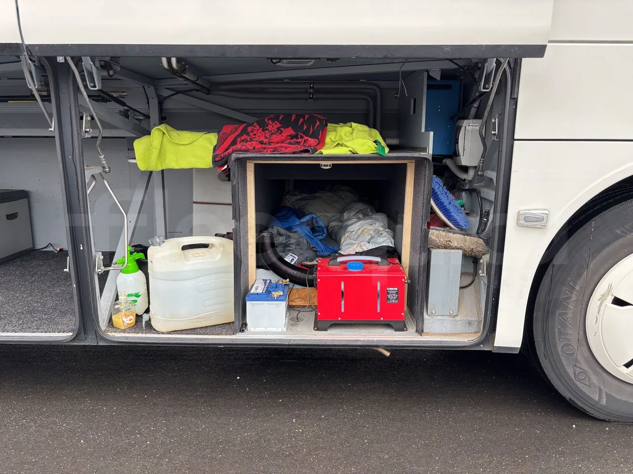 Setra S517 - Driver's Bunk