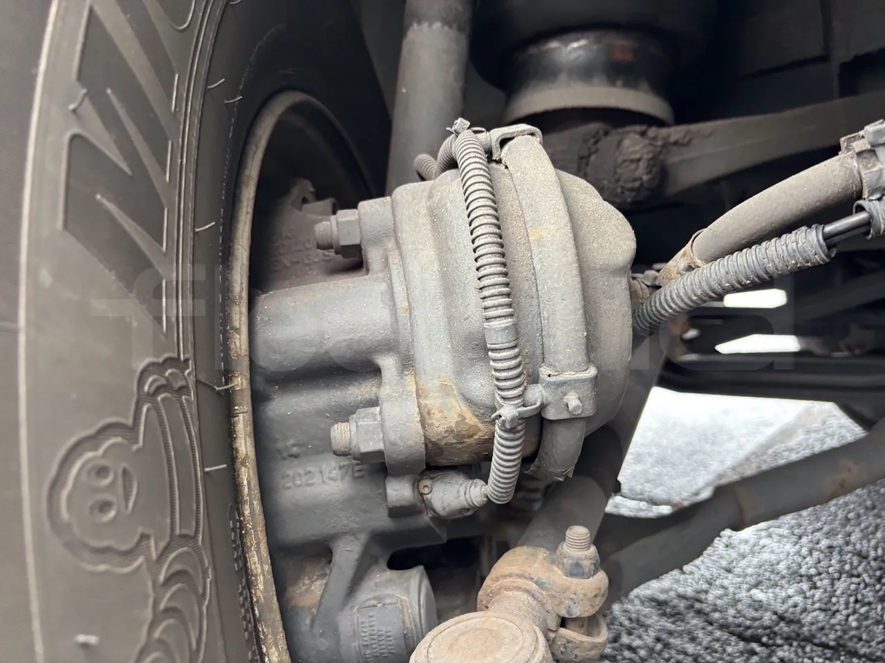Setra S517 - First Axle Brake Calipers Right Side