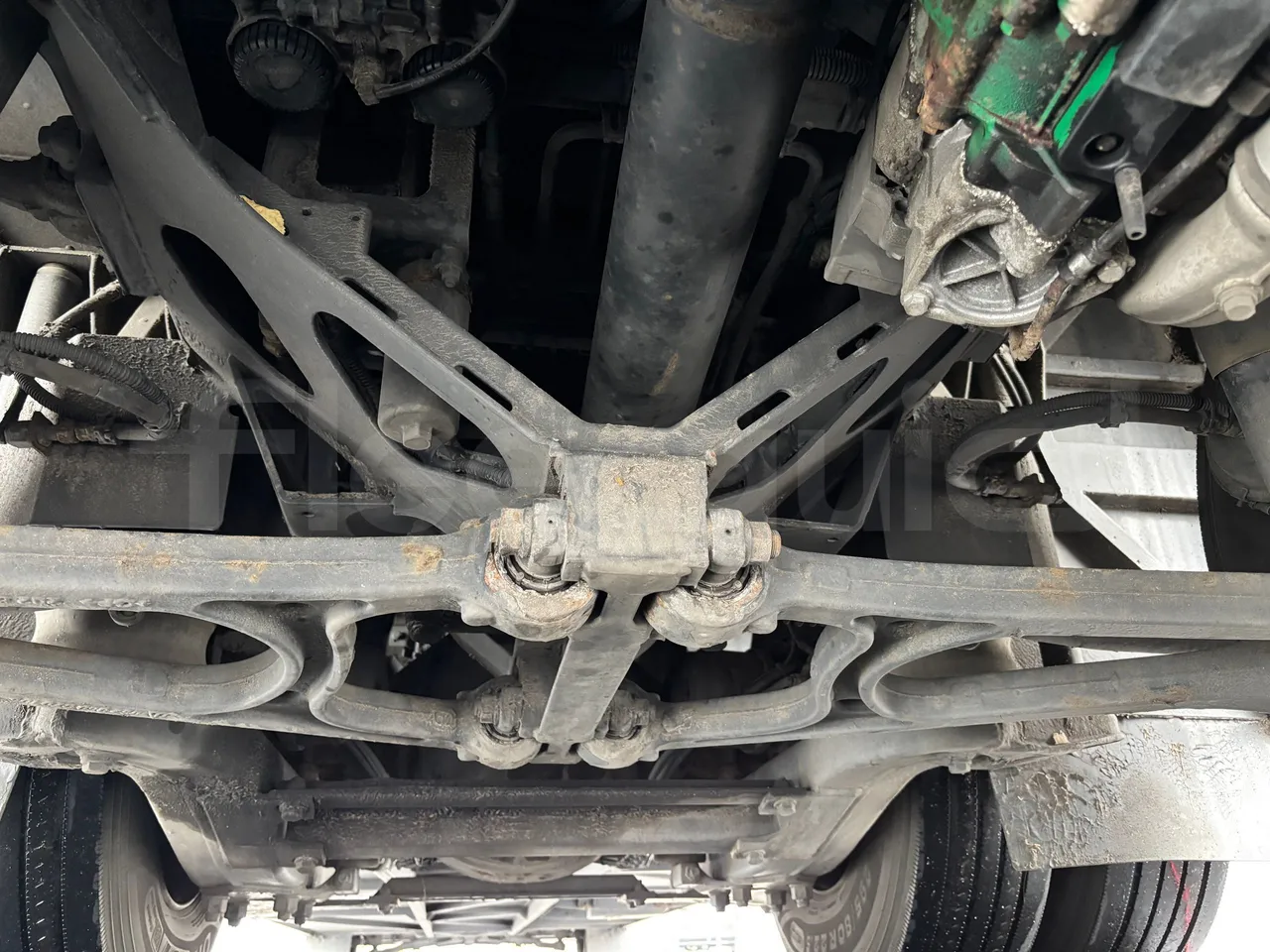 Setra S517 - Third Axle Central