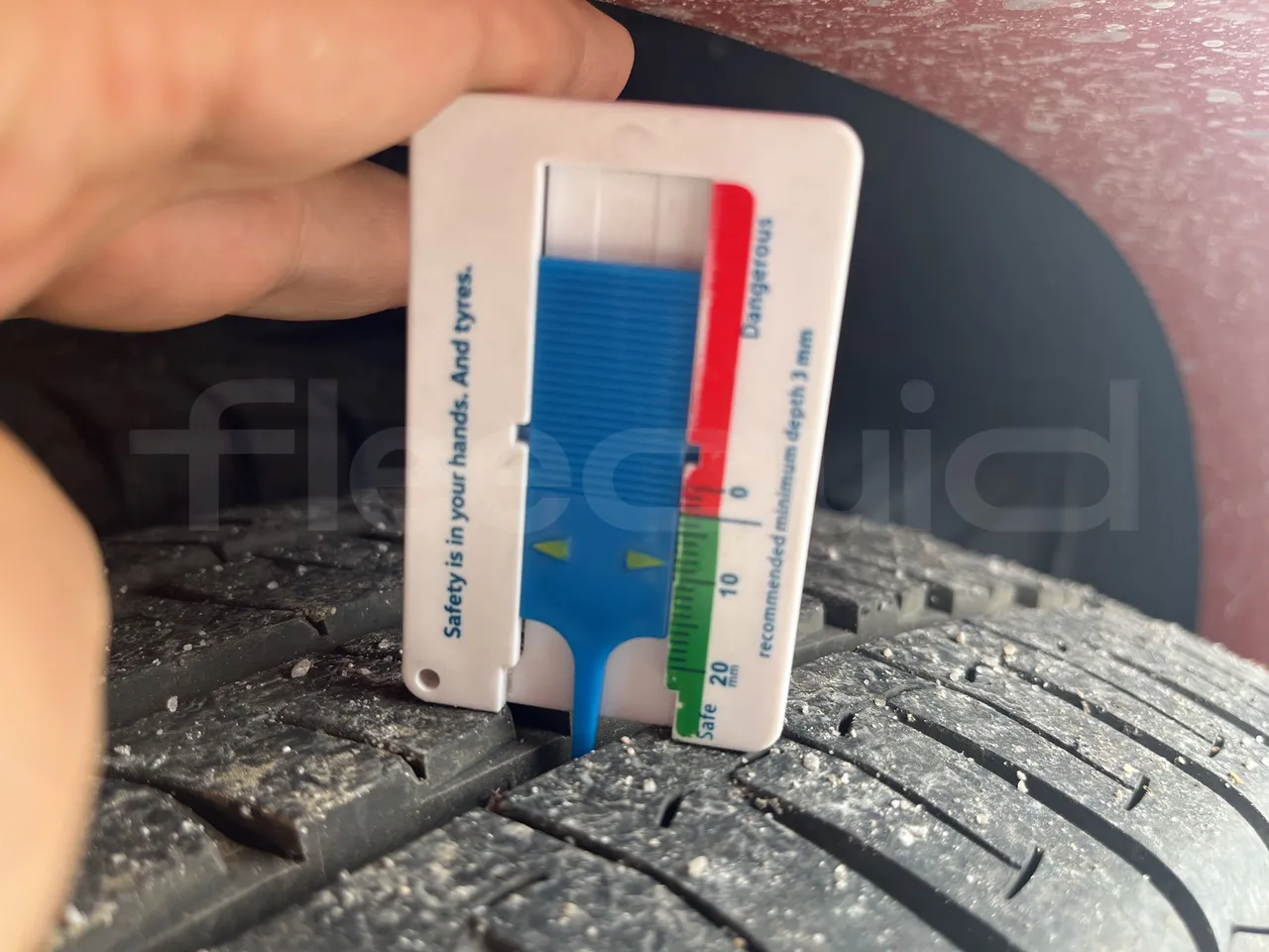 Iveco Daily - Second Axle Left Side: Tyre Thickness