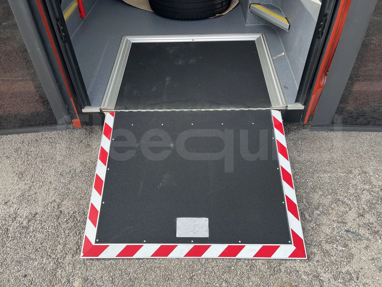 Iveco Daily - Platform Open