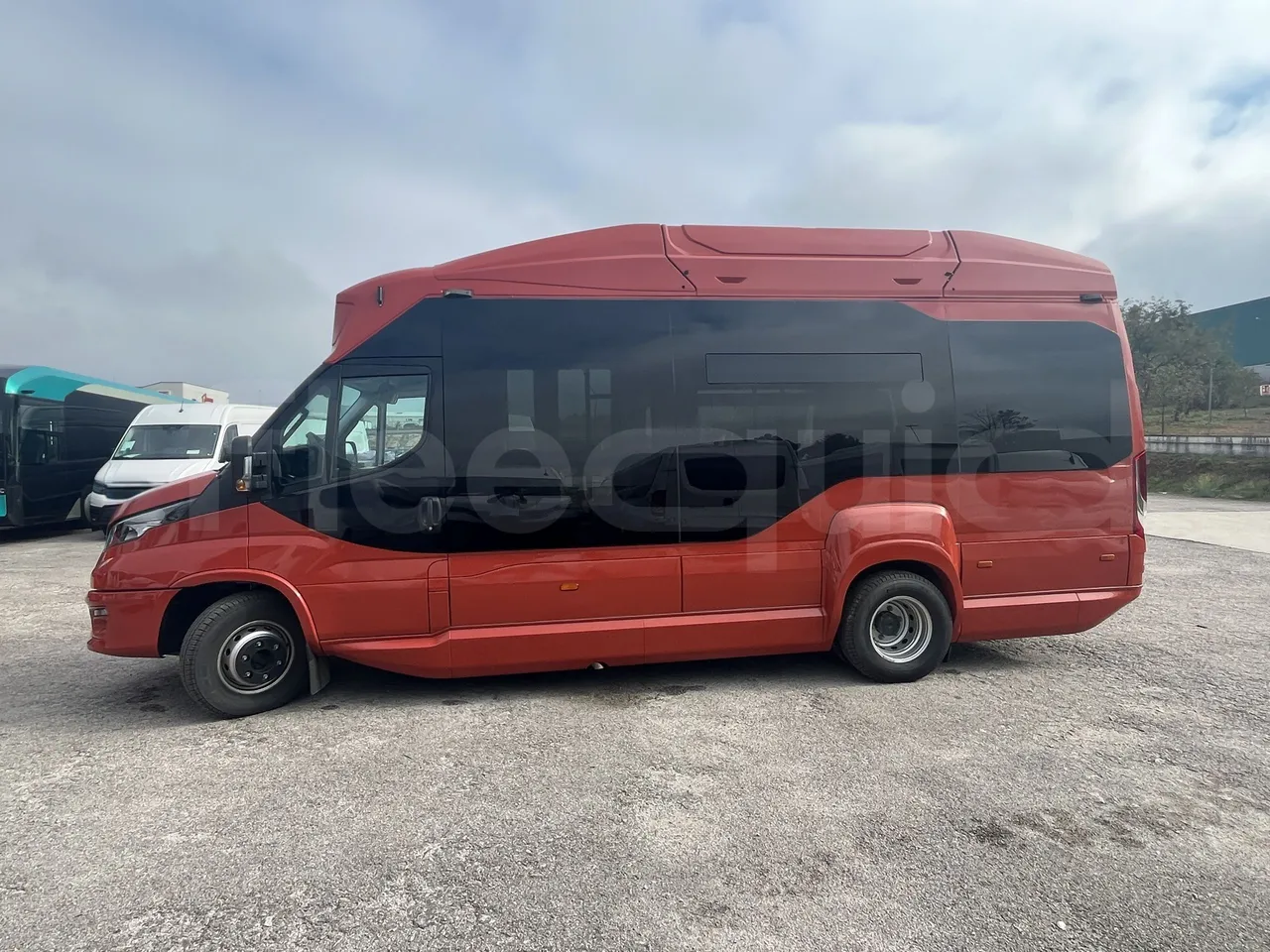 Iveco Daily - Left Side
