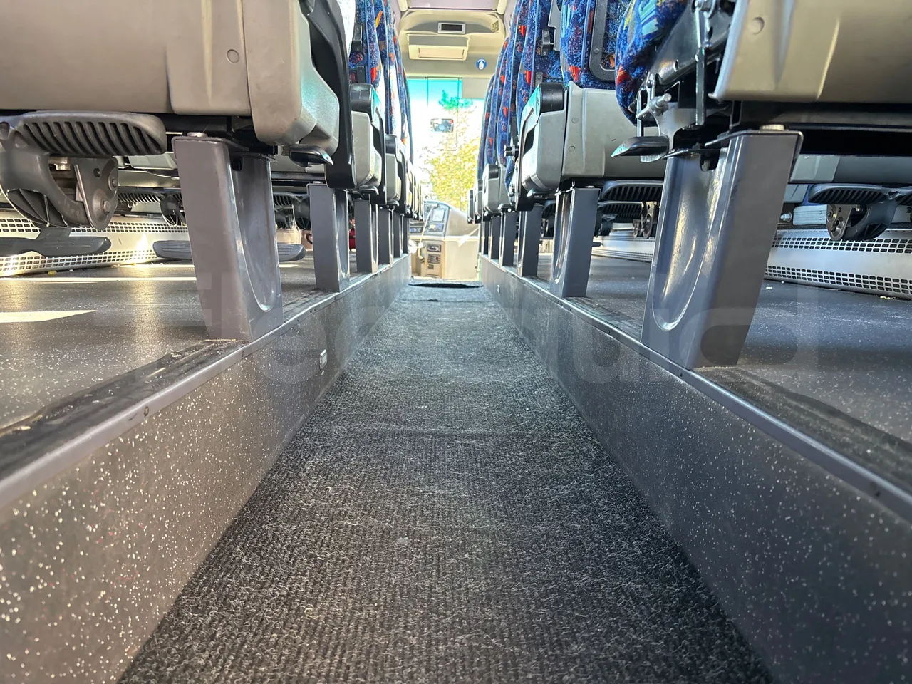 Temsa Opalin BGI9-EURO4-206kwH-8,4m - seat brackets photo