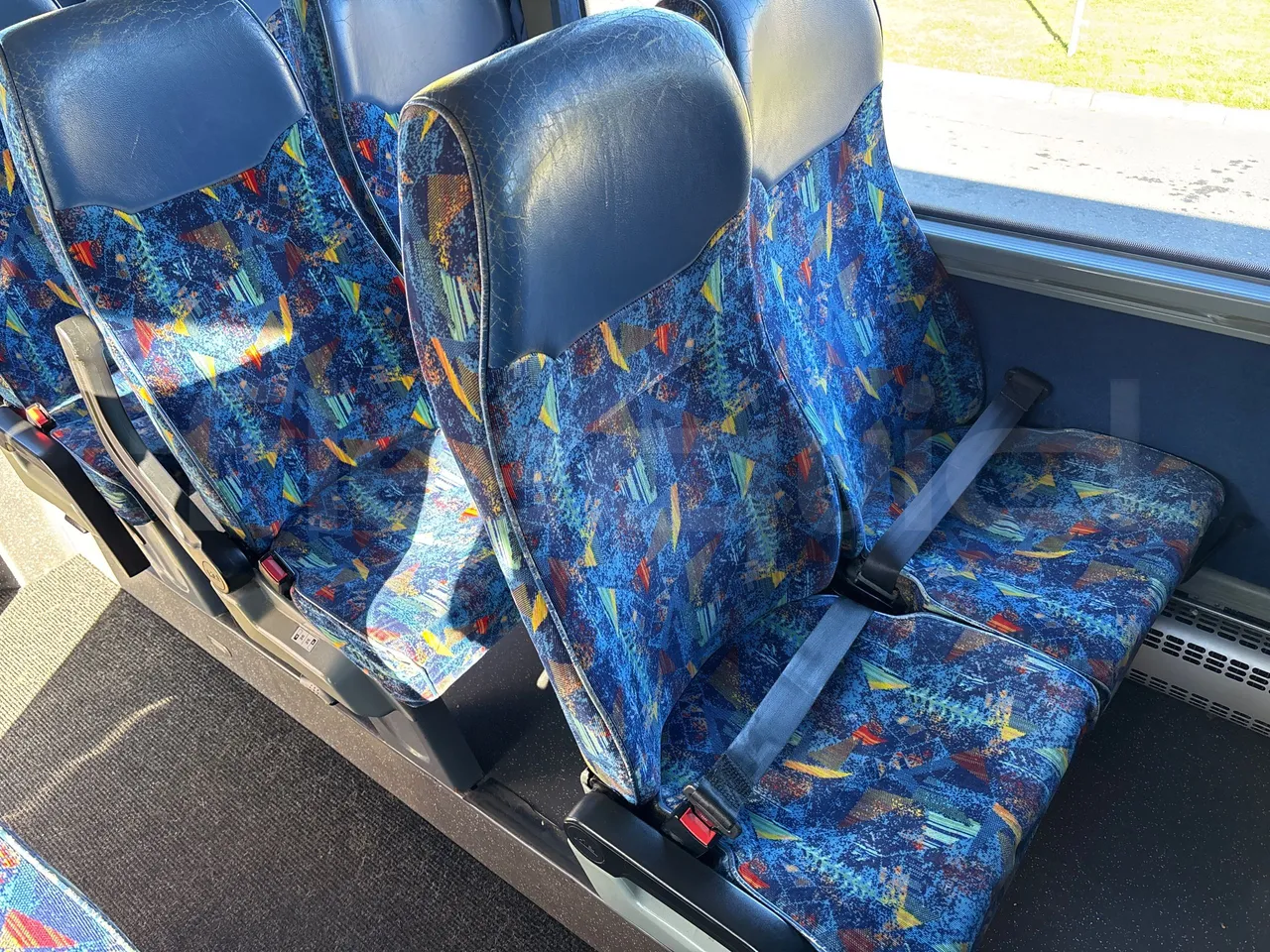 Temsa Opalin BGI9-EURO4-206kwH-8,4m - central seat safety belt