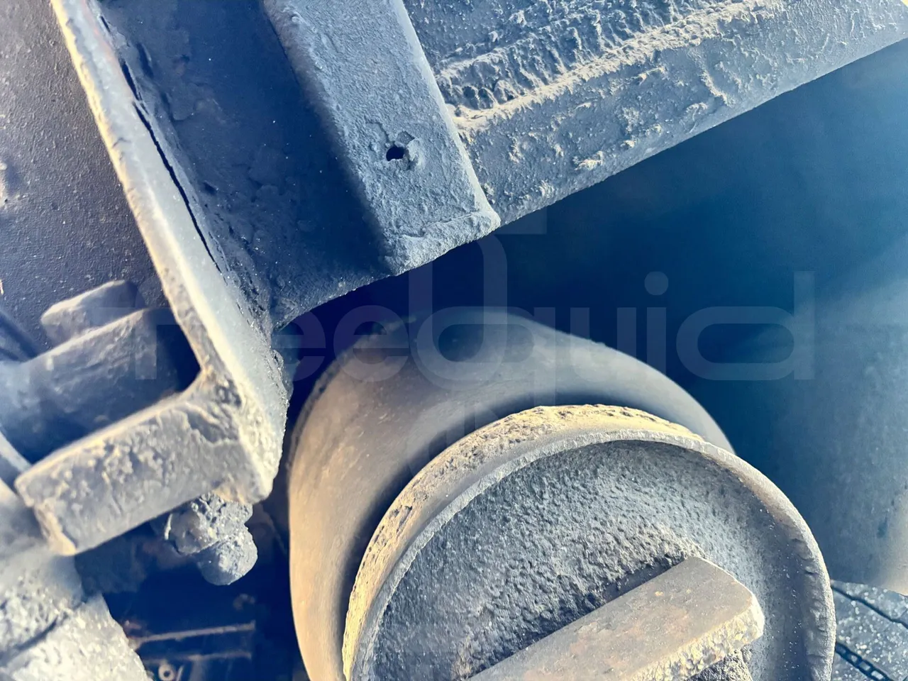 Temsa Opalin BGI9-EURO4-206kwH-8,4m - axle 2 shock absorbers 2 left