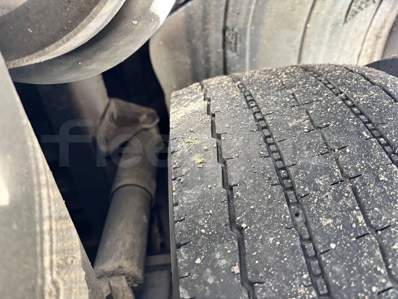 Temsa Opalin BGI9-EURO4-206kwH-8,4m - axle 2 shock absorbers 1 right