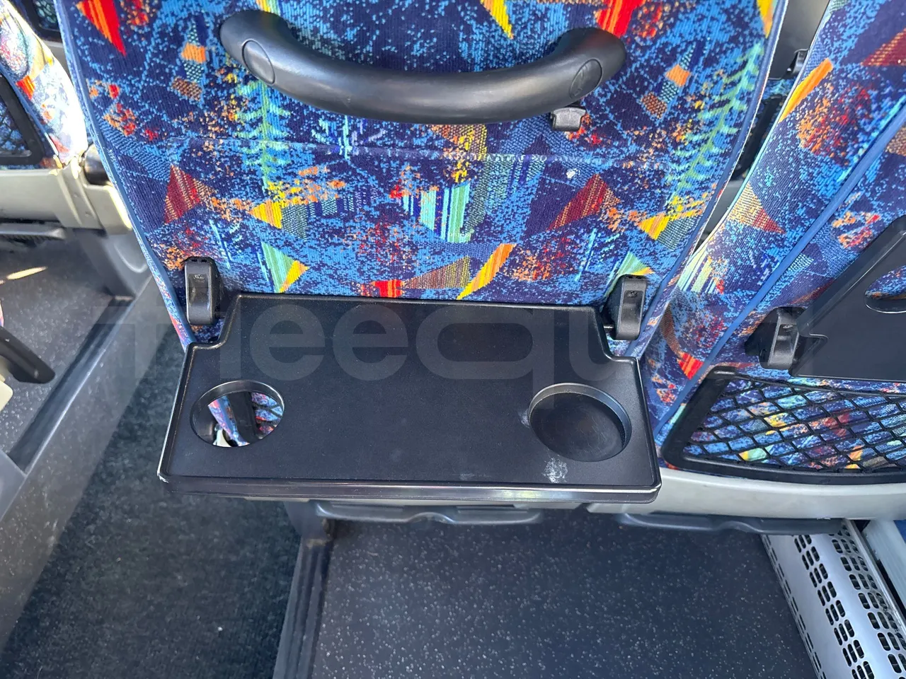 Temsa Opalin BGI9-EURO4-206kwH-8,4m - table detail photo