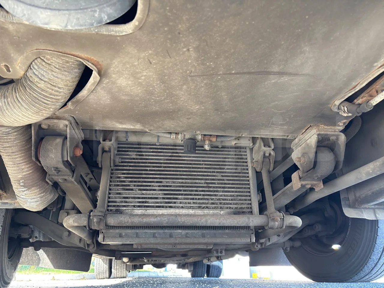 Temsa Opalin BGI9-EURO4-206kwH-8,4m - front undercarriage from front