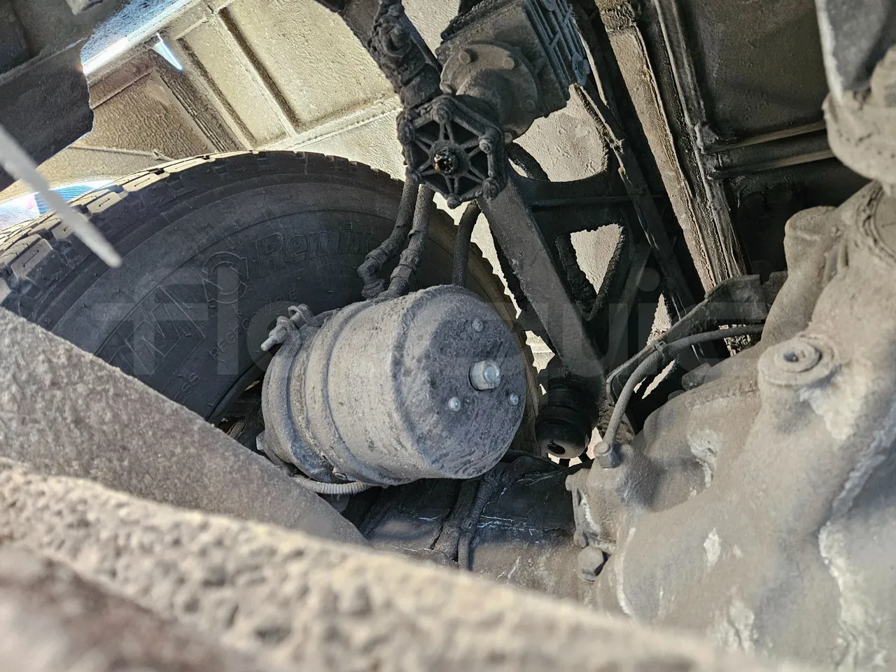 Setra S416 GT-HD/2 - EUR5 - 315kW - 13.020m - axle 2 caliper brakes left