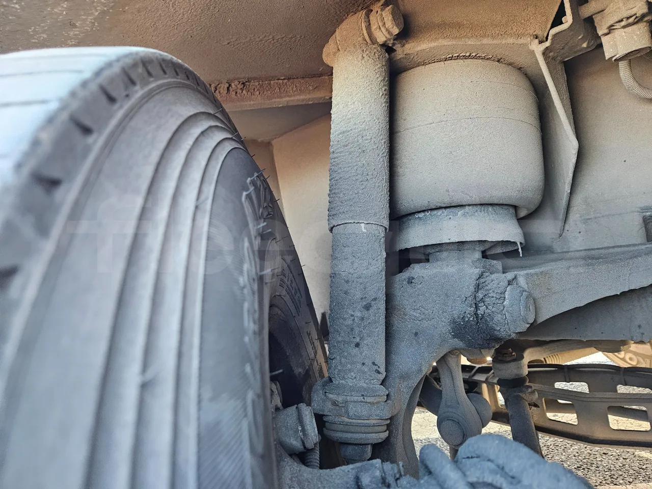 Setra S416 GT-HD/2 - EUR5 - 315kW - 13.020m - front shock absorbers right