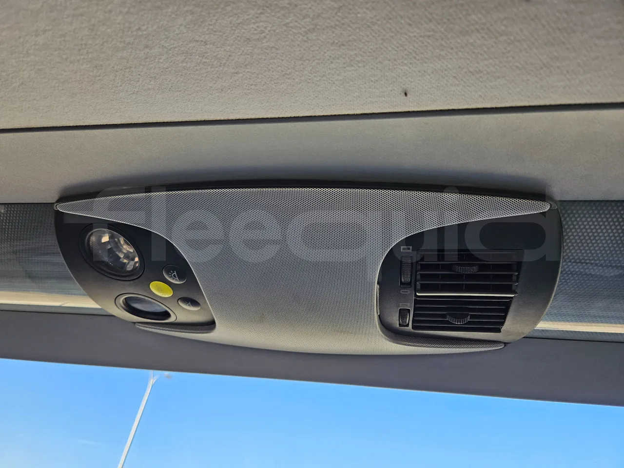 Setra S416 GT-HD/2 - EUR5 - 315kW - 13.020m - overhead compartments photo