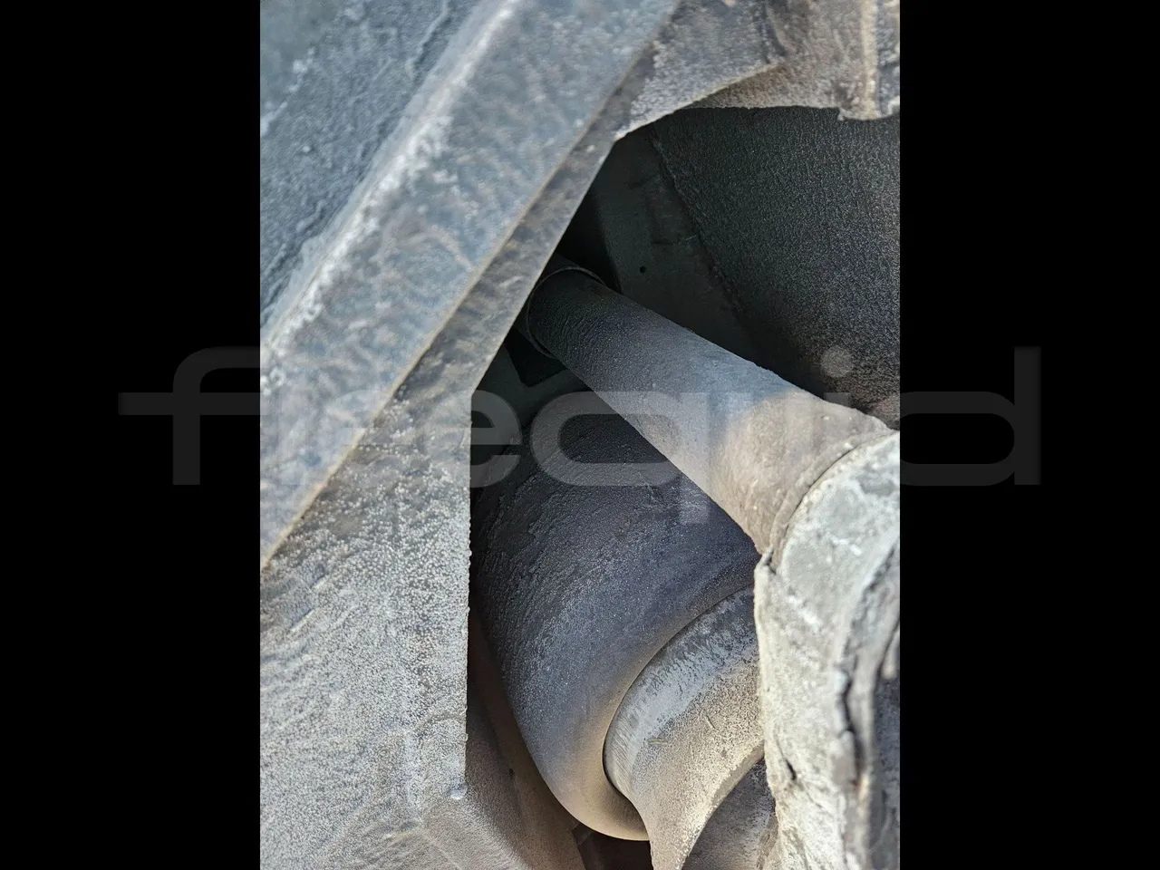 Setra S416 GT-HD/2 - EUR5 - 315kW - 13.020m - axle 2 shock absorbers 2 left