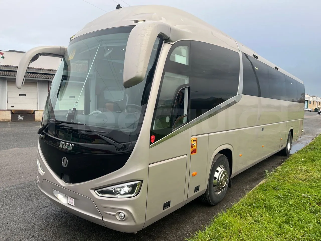 Irizar i6 I6S 13.35 - Euro 6 - 300kW - 12.920 mt - 3/4 front left