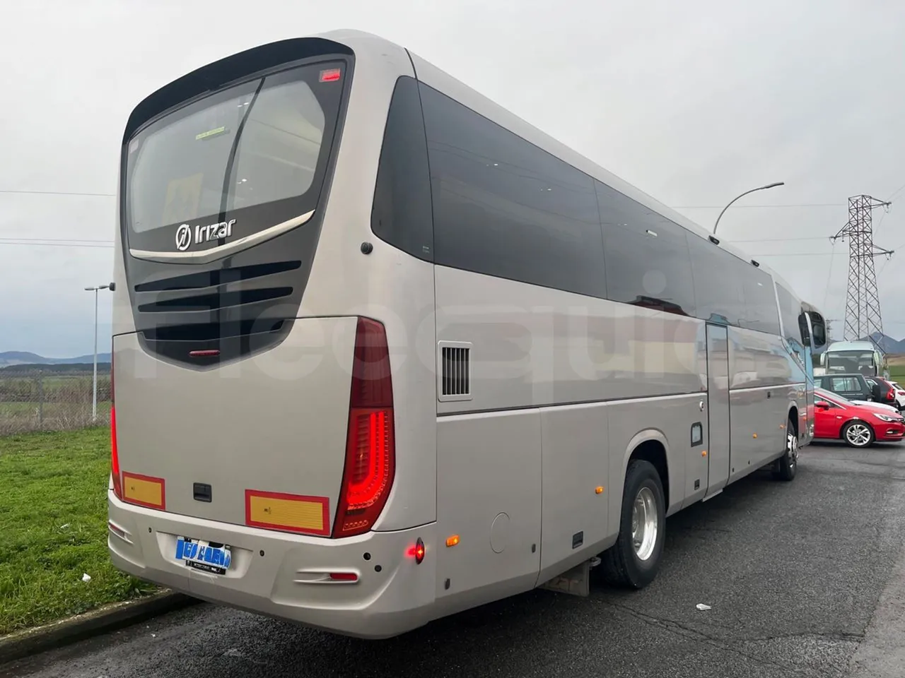 Irizar i6 I6S 13.35 - Euro 6 - 300kW - 12.920 mt - 3/4 right rear doors closed