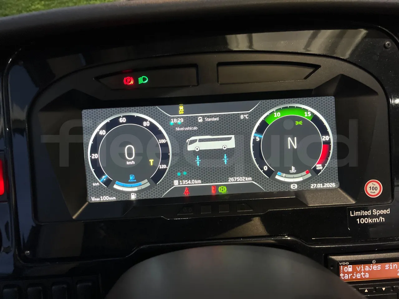 Irizar i6 I6S 13.35 - Euro 6 - 300kW - 12.920 mt - dashboard lights on