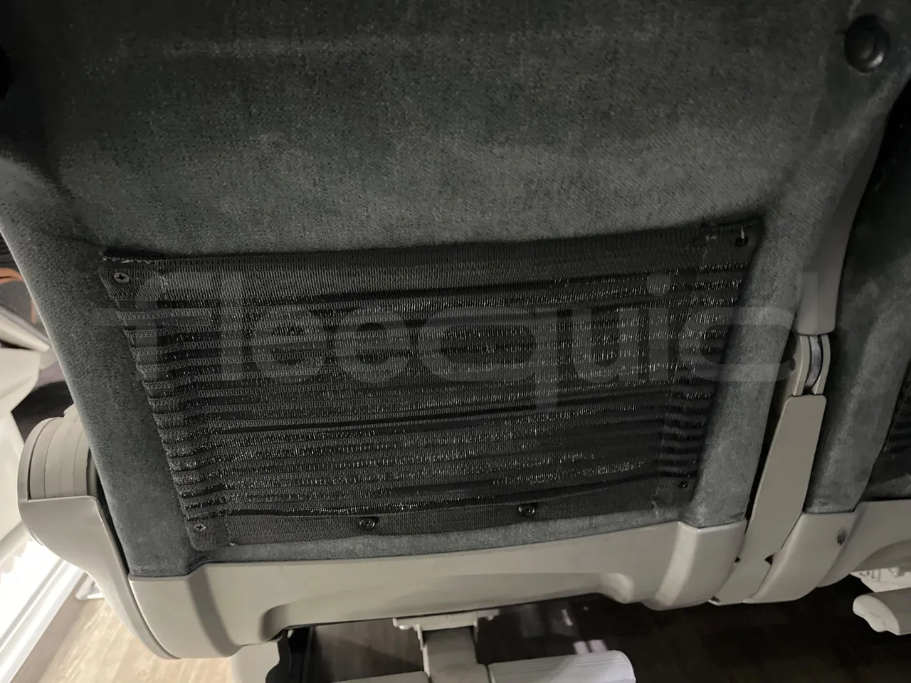 Irizar i6 I6S 13.35 - Euro 6 - 300kW - 12.920 mt - mesh detail photo
