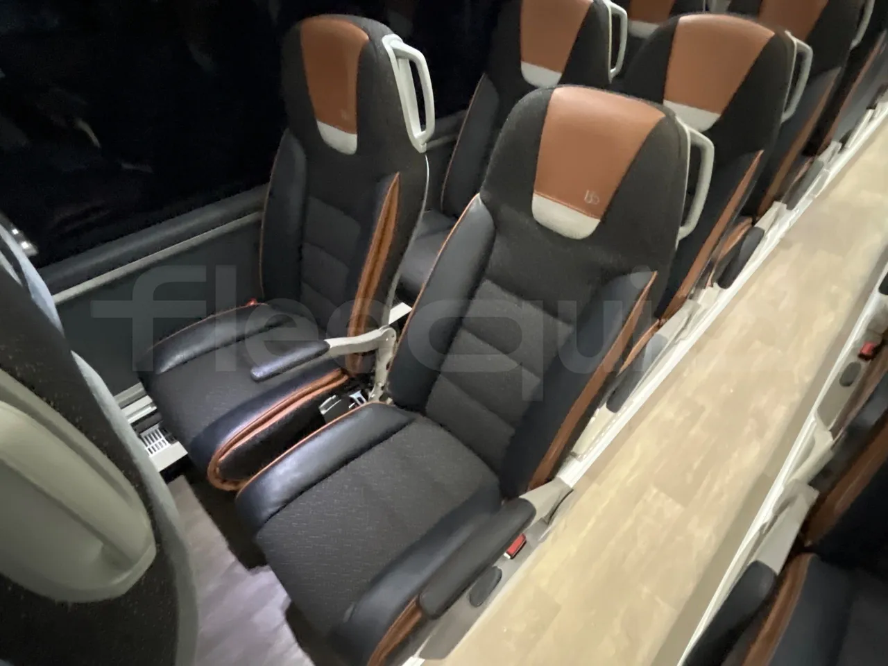 Irizar i6 I6S 13.35 - Euro 6 - 300kW - 12.920 mt - single seat detail