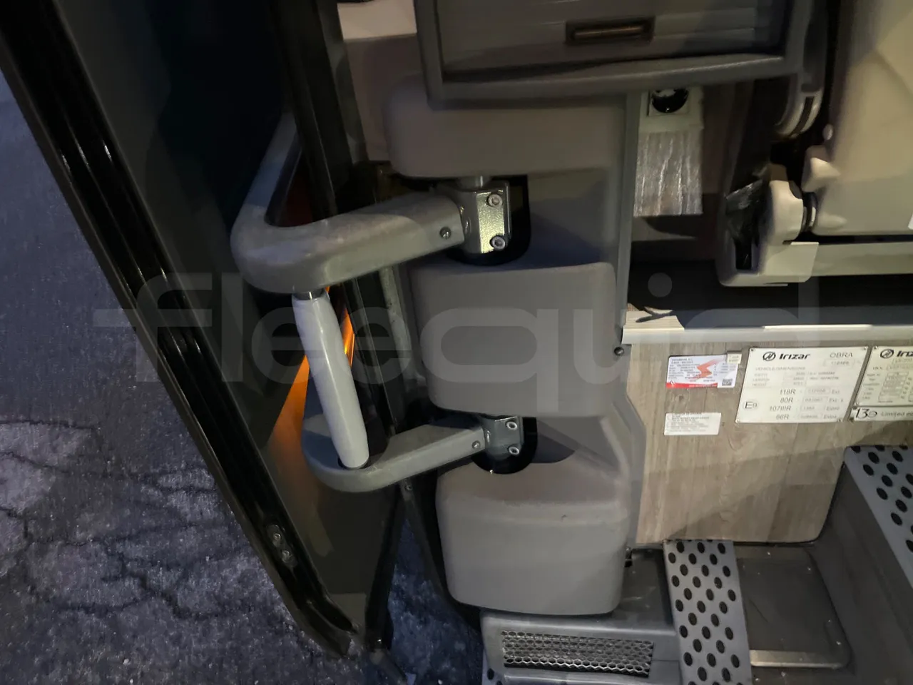 Irizar i6 I6S 13.35 - Euro 6 - 300kW - 12.920 mt - door mechanism photo