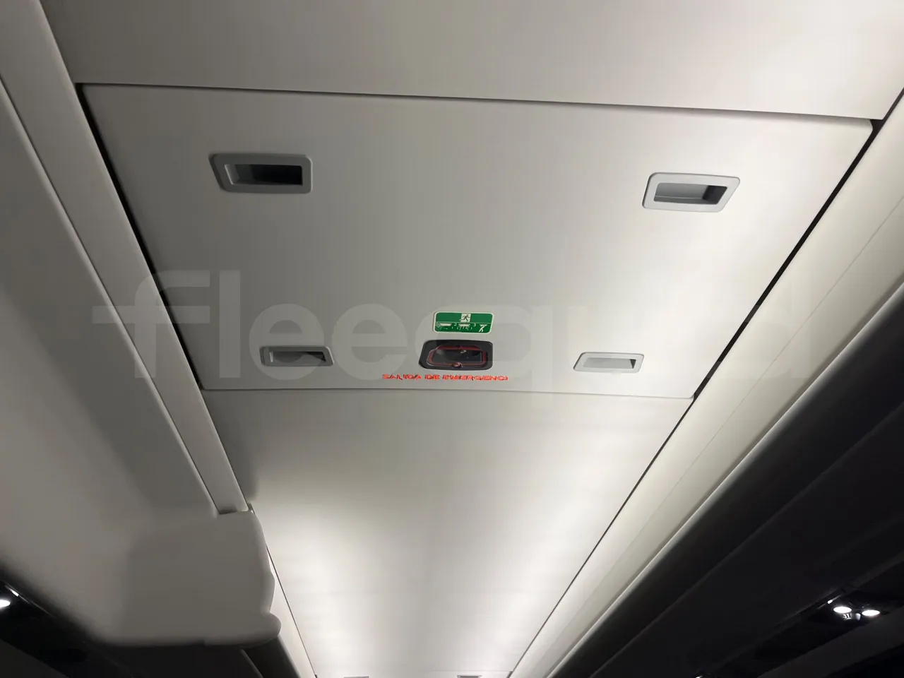 Irizar i6 I6S 13.35 - Euro 6 - 300kW - 12.920 mt - roof hatch 1