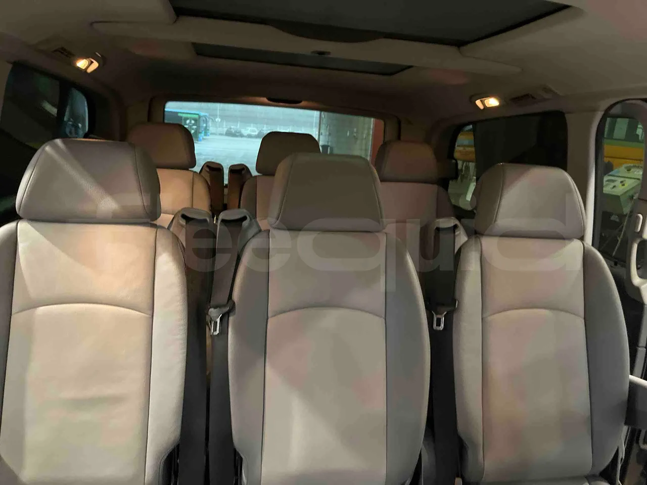 Mercedes-Benz Viano CDI 2.2 - Euro4 - 110kW - 4.993mt - central seat safety belt