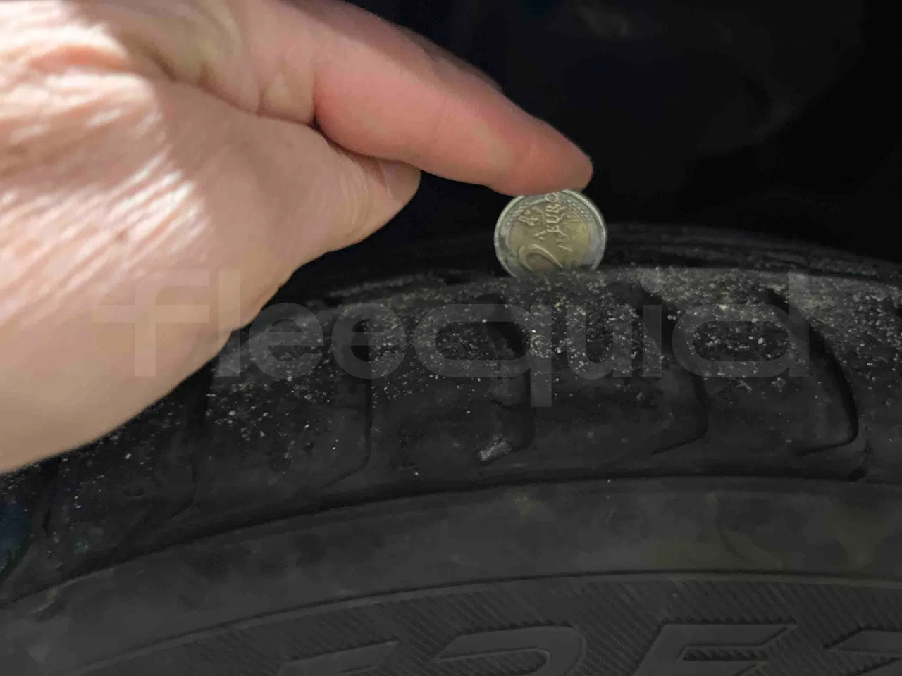 Mercedes-Benz Viano CDI 2.2 - Euro4 - 110kW - 4.993mt - front left tire measurements