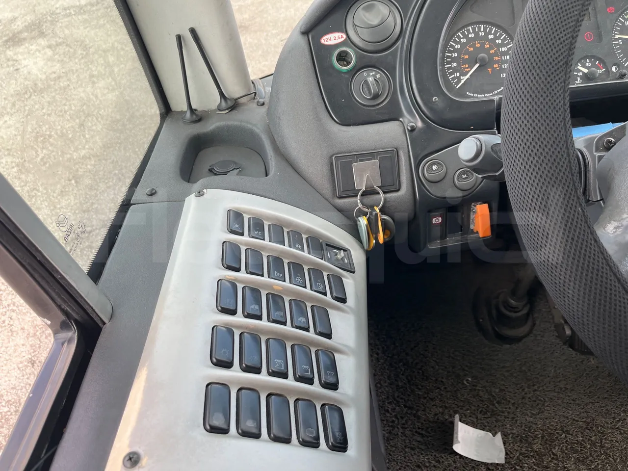 Iveco 397E 397E12.45 - Euro 4 - 331 kW - 12.920 mt - onboard devices 1