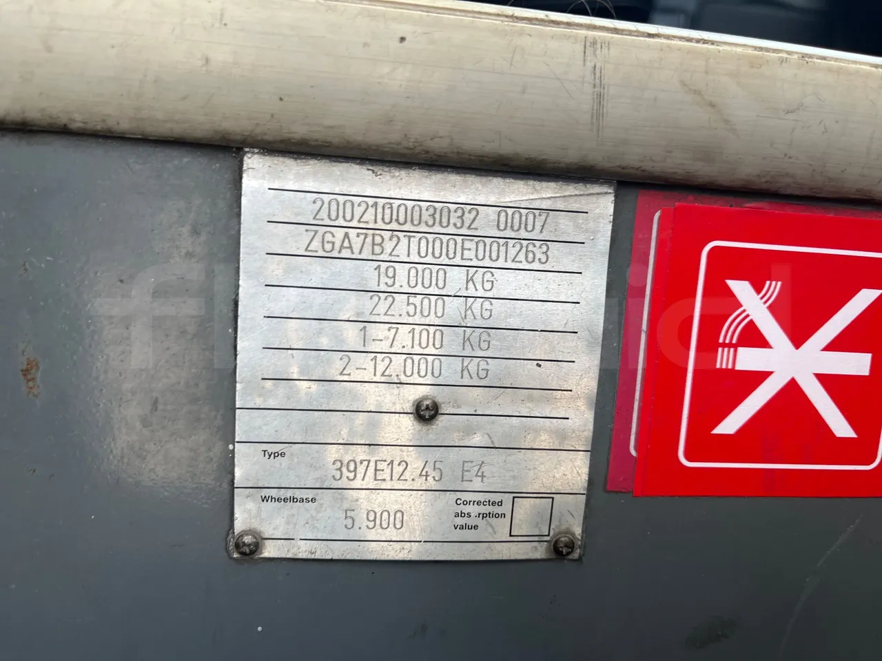 Iveco 397E 397E12.45 - Euro 4 - 331 kW - 12.920 mt - chassis VIN photo