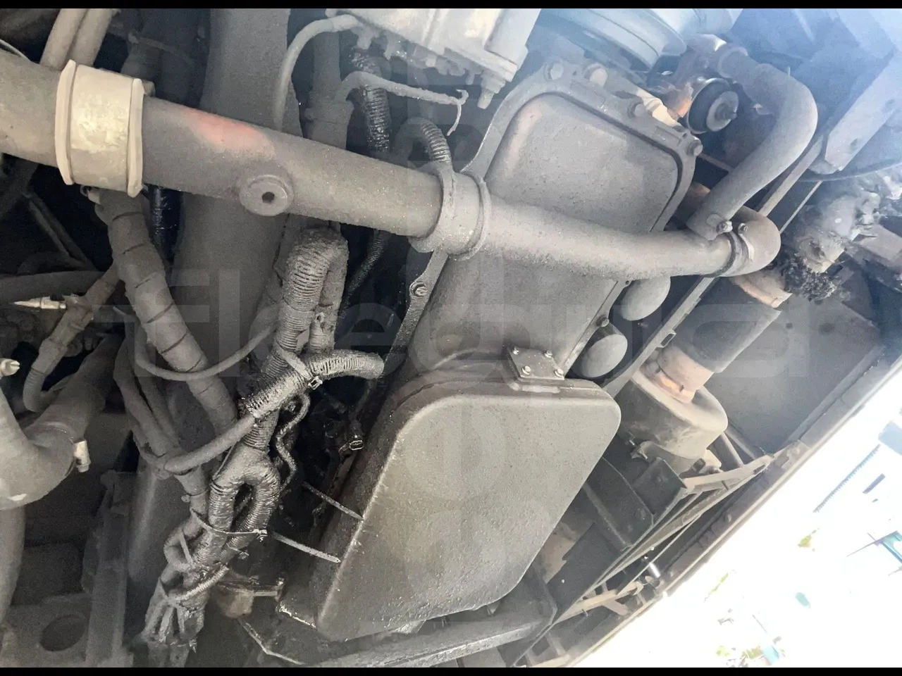 Iveco 397E 397E12.45 - Euro 4 - 331 kW - 12.920 mt - engine without protection