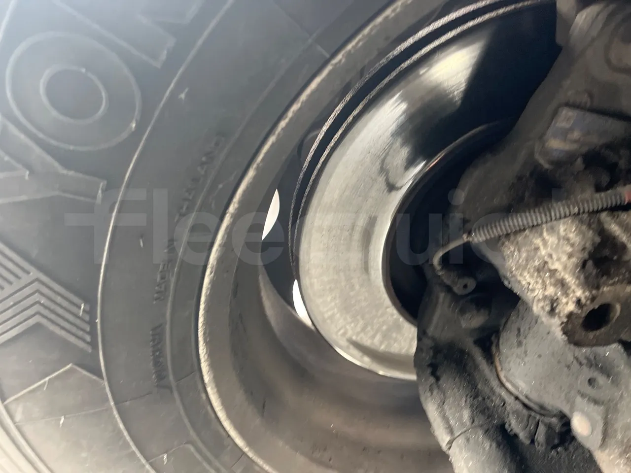 Iveco 397E 397E12.45 - Euro 4 - 331 kW - 12.920 mt - front discs left