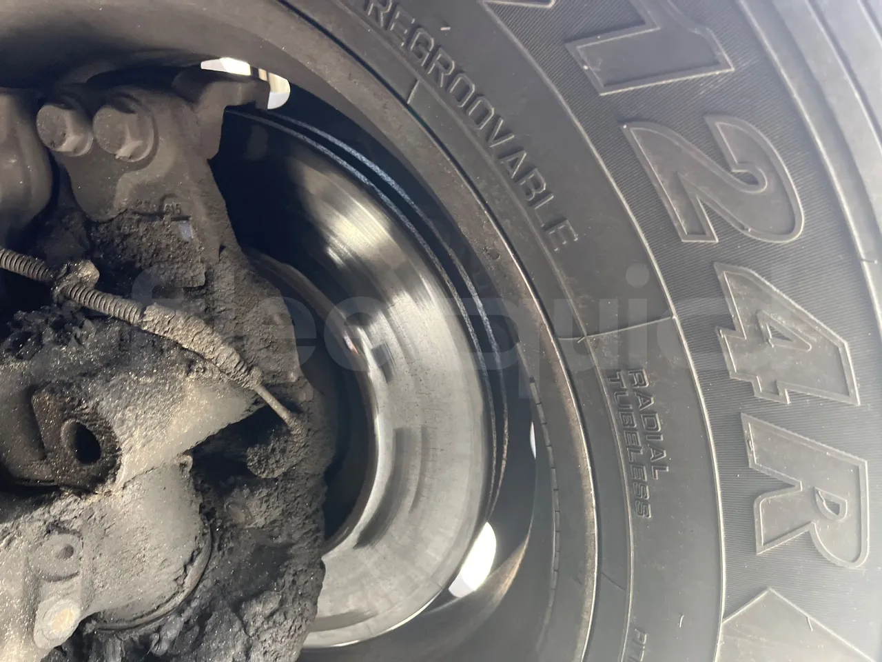 Iveco 397E 397E12.45 - Euro 4 - 331 kW - 12.920 mt - front discs right